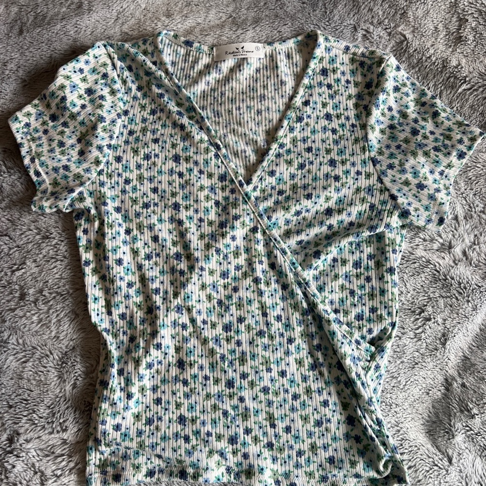 Floral V-Neck Wrap Top